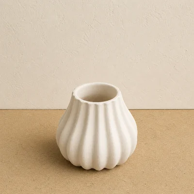 Vase art front